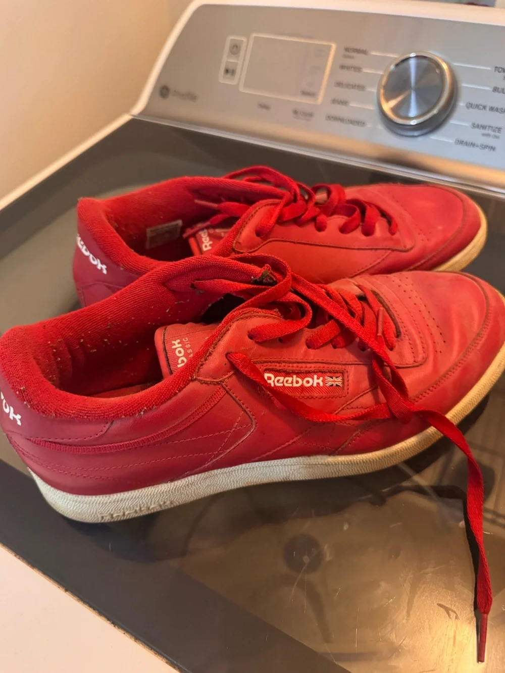 red leather Reebok Club C 85 SO sneakers Size 10.5